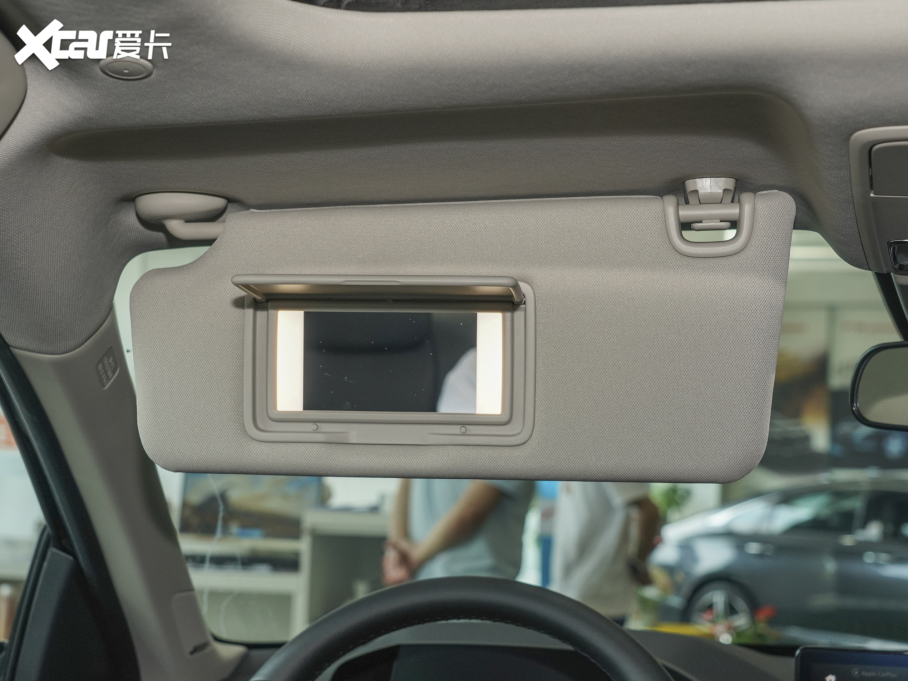 2023wԴ 2.0L e:PHEV F