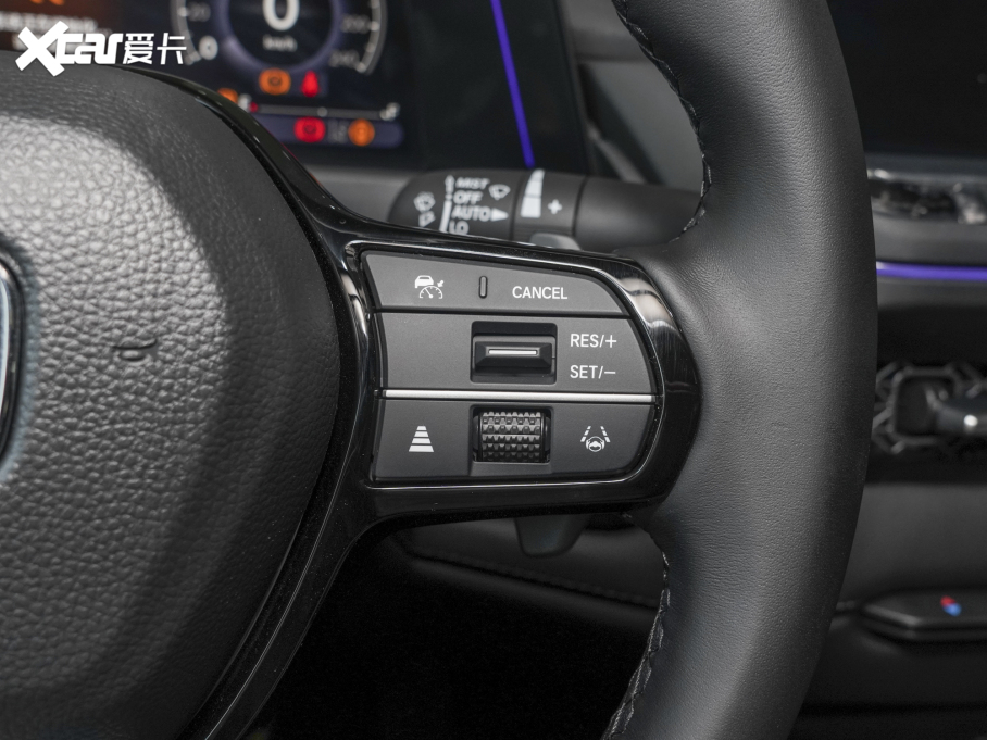 2023wԴ 2.0L e:PHEV F