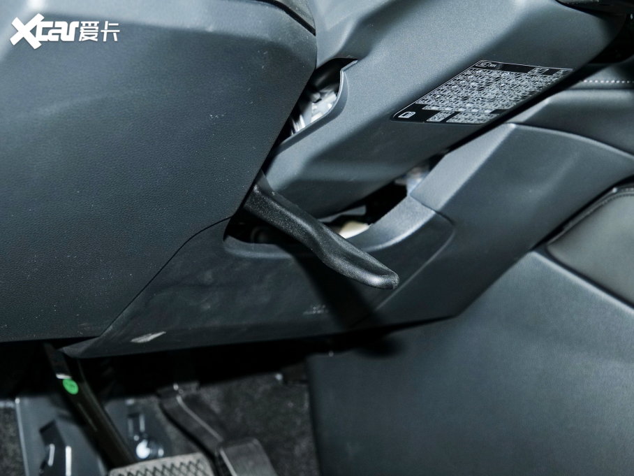 2023�����w 260TURBO ׿Խ��