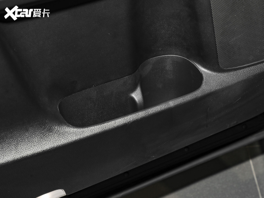 2024Wِ 2.0L e:HEV Jҫ