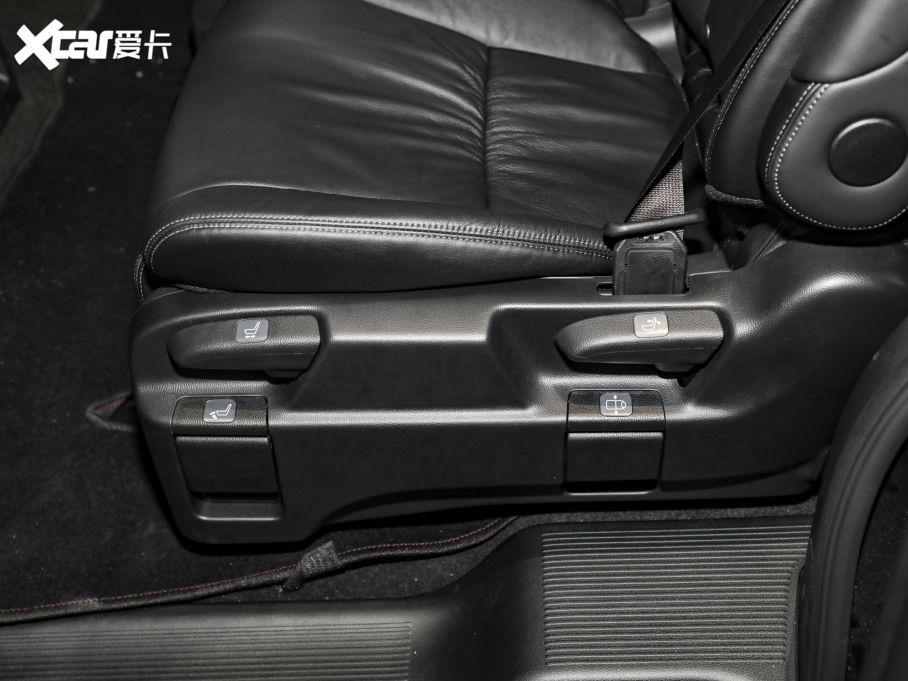 2024Wِ 2.0L e:HEV Jҫ