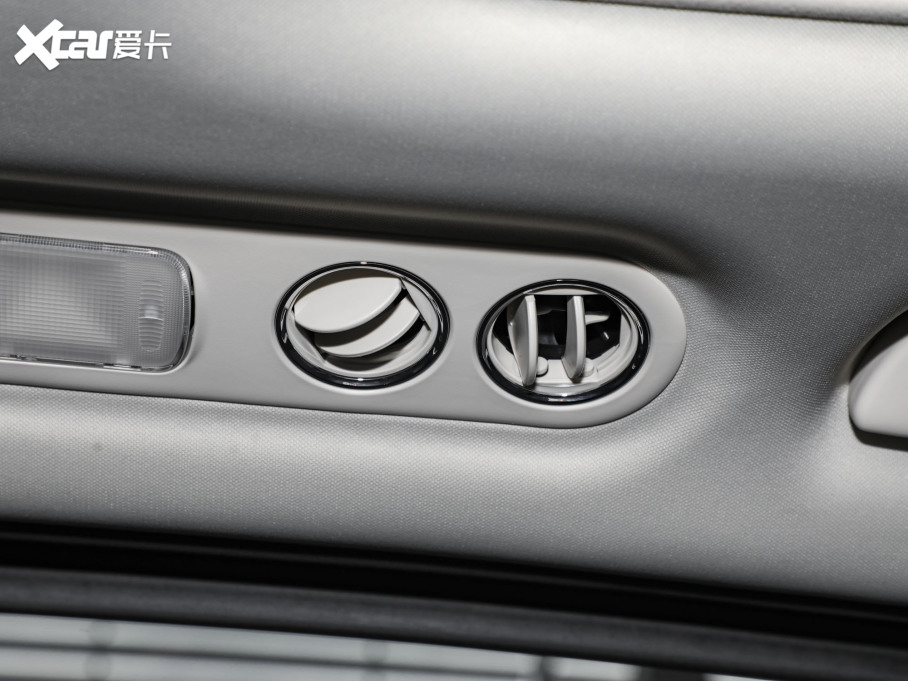 2024Wِ 2.0L e:HEV Jҫ