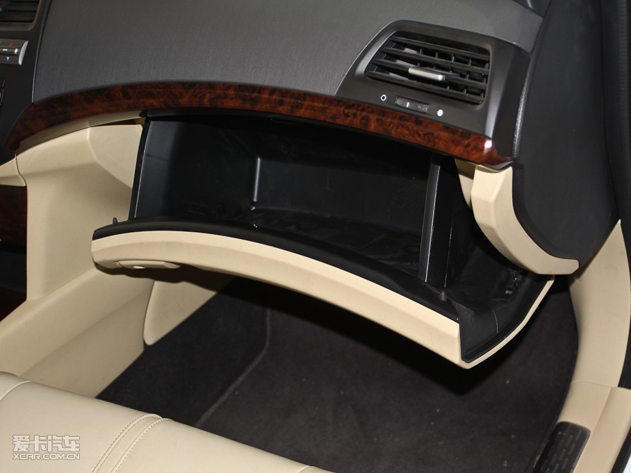 2011Ԋ(sh)D 3.5L Ԅ(dng)F