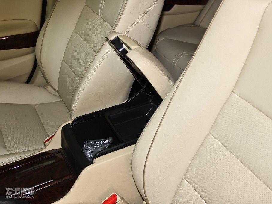 2011Ԋ(sh)D 3.5L Ԅ(dng)F