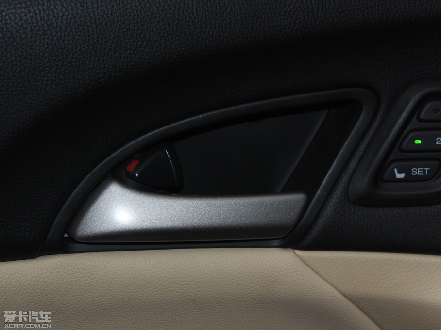 2011Ԋ(sh)D 3.5L Ԅ(dng)F