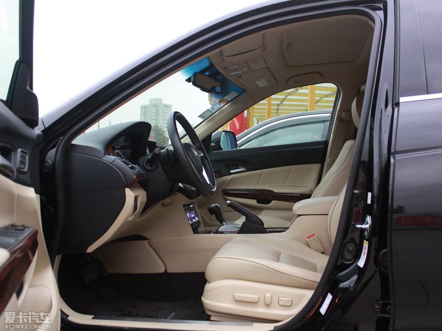 2011Ԋ(sh)D 3.5L Ԅ(dng)F