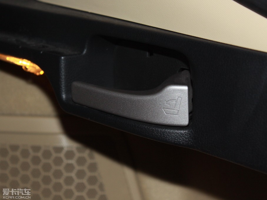 2011Ԋ(sh)D 3.5L Ԅ(dng)F