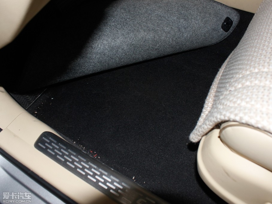 2011Ԋ(sh)D 3.5L Ԅ(dng)Ş