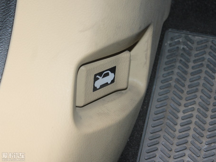 2011Ԋ(sh)D 3.5L Ԅ(dng)F