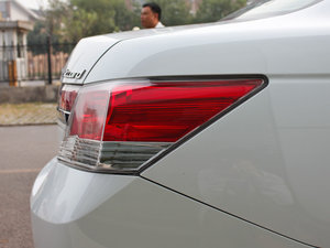 20112.4L EXL Navi Ԅ ^