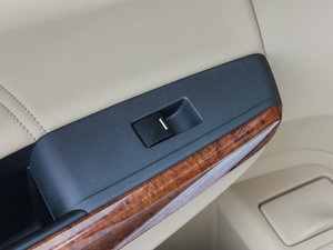 20112.4L EXL Navi Ԅ g