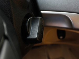 20112.4L EXL Navi Ԅ п؅^(q)