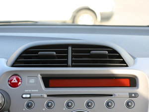 20111.5L ԄӺA п؅^