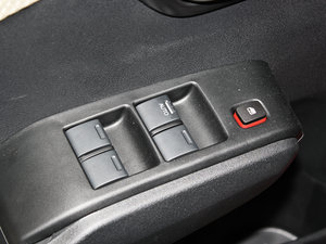 20111.5L ԄӺA {܇ƅ^(q)	