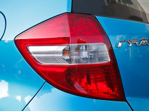 20111.5L Ԅ(dng)ȫ촰 (x)(ji)^