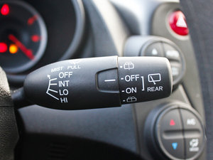 20111.5L Ԅ(dng)ȫ촰 п؅^(q)