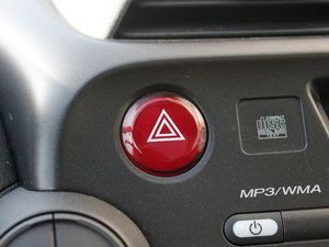 20111.5L Ԅ(dng)ȫ촰 п؅^(q)