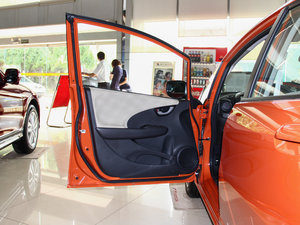 20111.3L Ԅ(dng)m {λ܇T