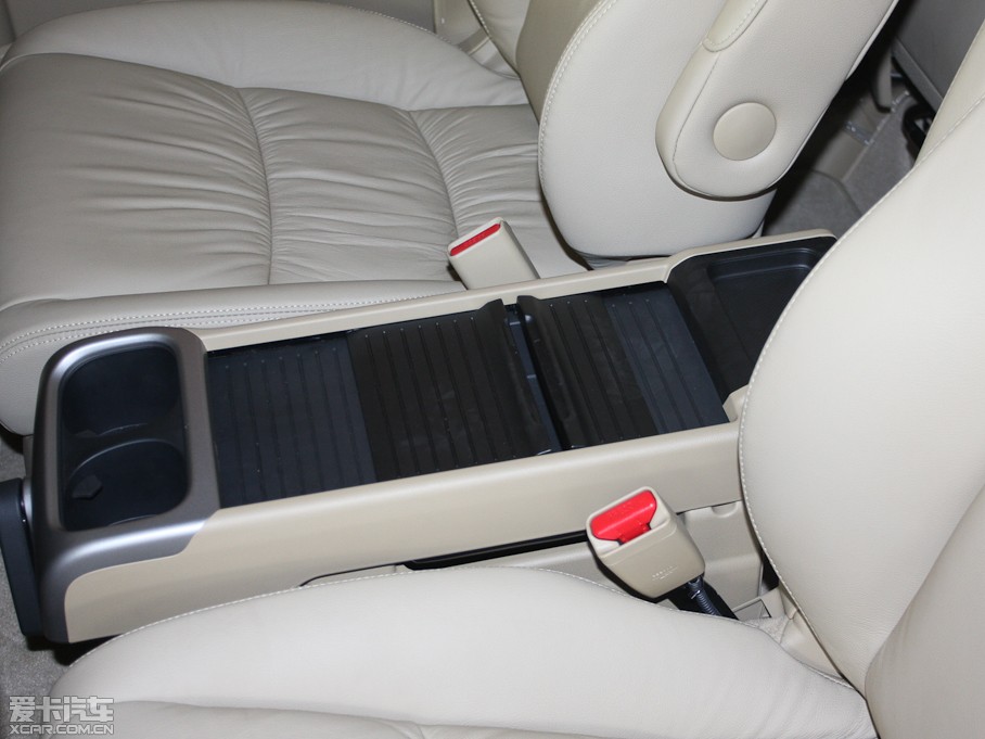 2011?yun)Wِ  2.4L A