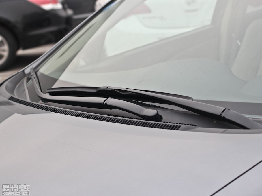 2011?yun)Wِ  2.4L A