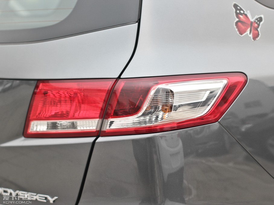 2011��?yu��n)W��ِ ���� 2.4L ���A��