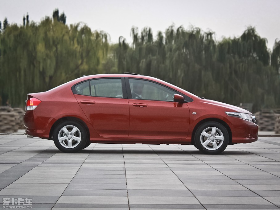 2011h 1.5L Ԅ(dng)ӢƷ°