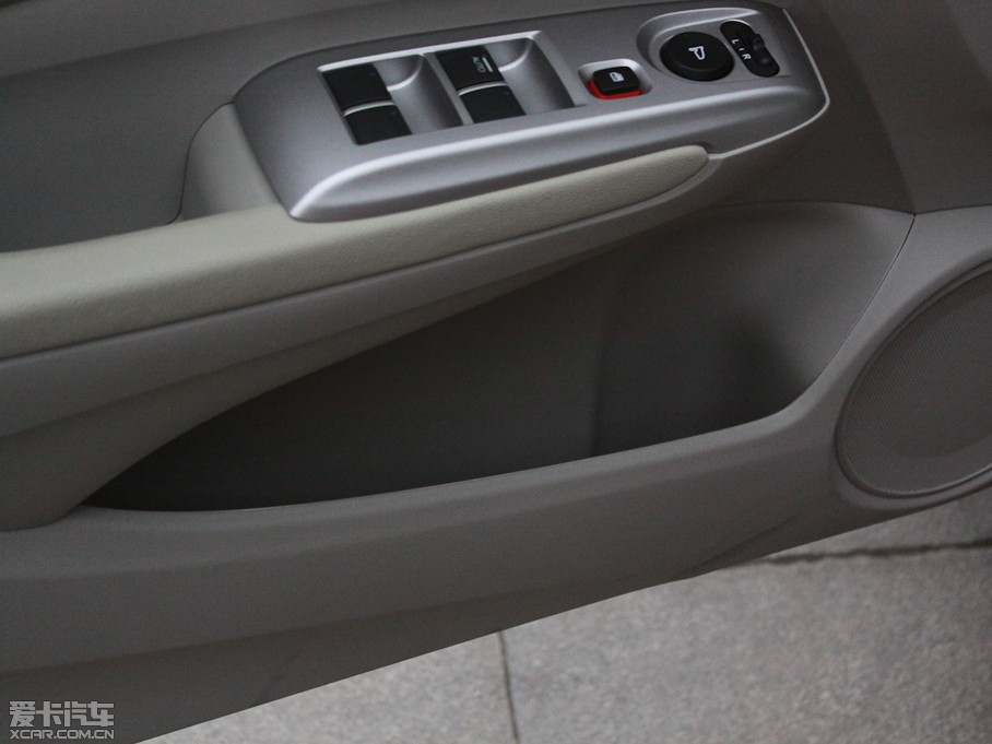 2011h 1.5L Ԅ(dng)ӢƷ°