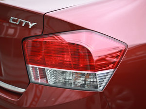 20111.5L ԄӾӢƷ° ^