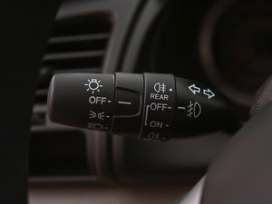 20111.5L Ԅ(dng)ӢƷ° п؅^(q)