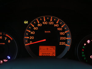 20111.5L Ԅ(dng)ӢƷ° п؅^(q)