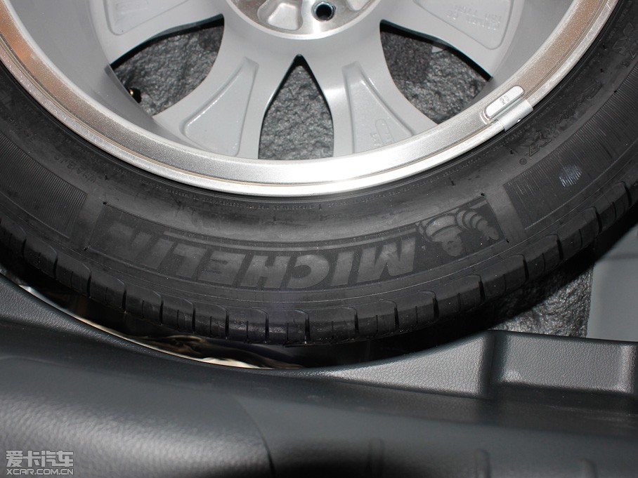 2012�����w 2.4L SE �Ԅ�