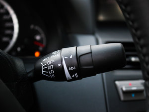 20122.0L SE Ԅ п؅^