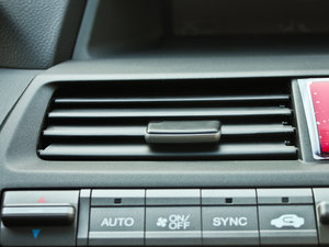 20122.4L SE Ԅ п؅^