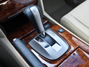 20122.4L SE Ԅ(dng) QU