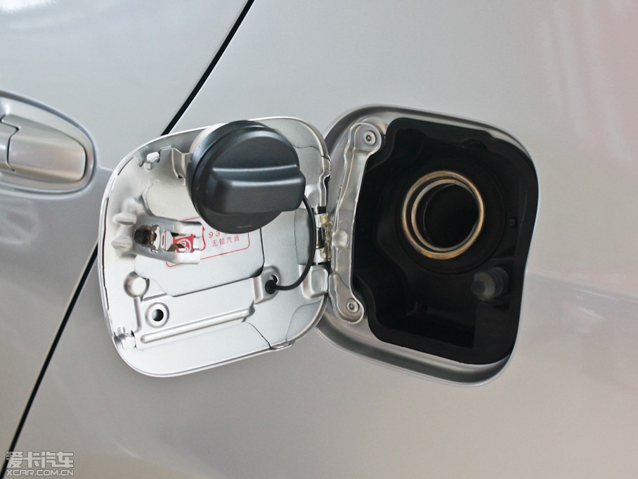 2012h 1.5L Ԅ(dng)Ӣ