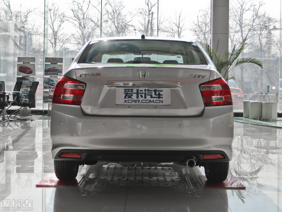 2012h 1.5L Ԅ(dng)Ӣ