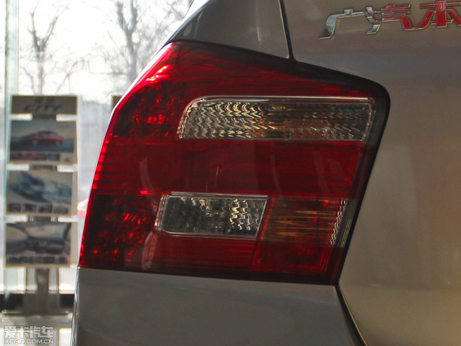 2012h 1.5L Ԅ(dng)Ӣ