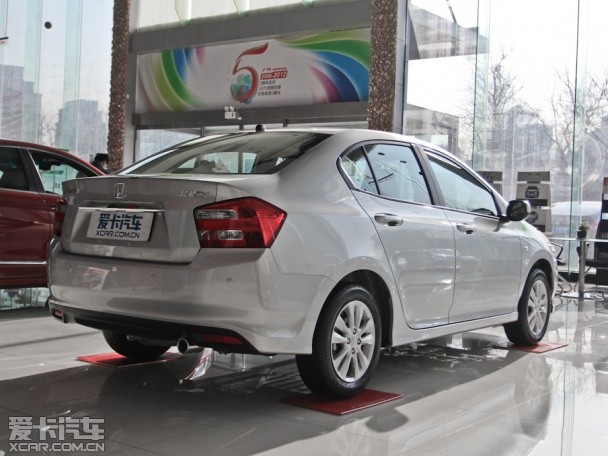 廣汽本田2012款鋒范