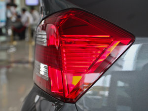 20121.5L Ԅ(dng)Ӣ (x)(ji)^