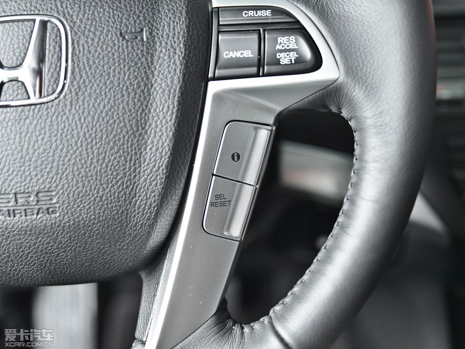 2012Ԋ(sh)D 2.4L Ԅ(dng)A