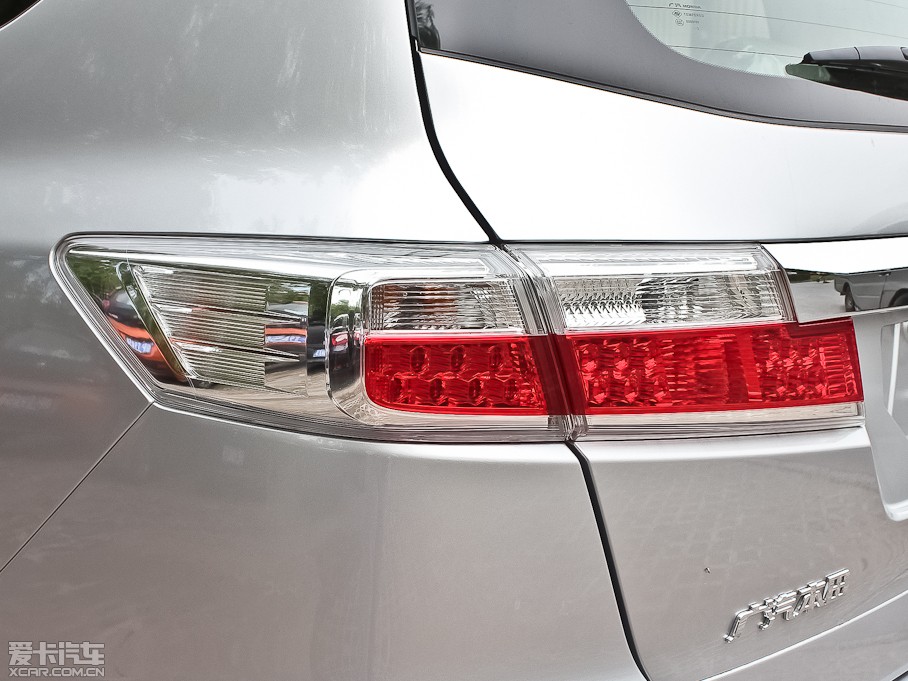 2013?yun)Wِ 2.4L Ԅ(dng)Ӣ