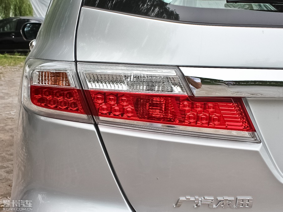 2013��W��ِ 2.4L �ԄӾ�Ӣ��