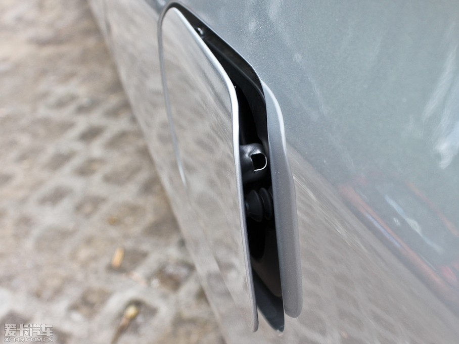 2013?yun)Wِ 2.4L Ԅ(dng)Ӣ