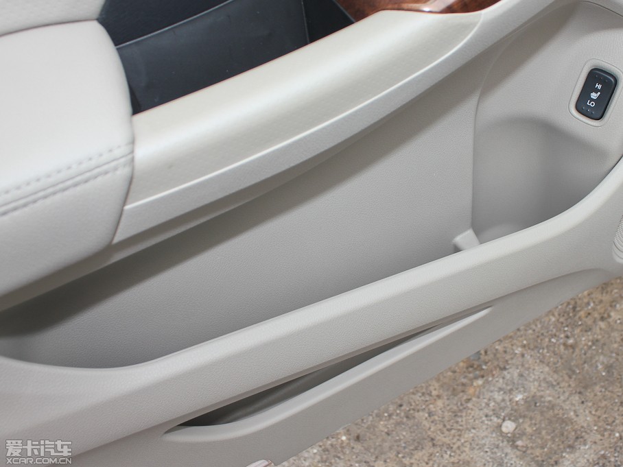 2013?yun)Wِ 2.4L Ԅ(dng)Ӣ