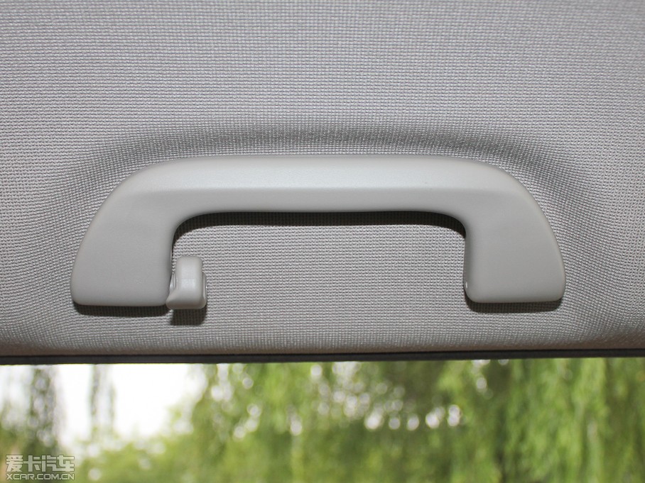 2013?yun)Wِ 2.4L Ԅ(dng)Ӣ