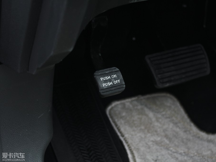 2013?yun)Wِ 2.4L Ԅ(dng)\(yn)(dng)