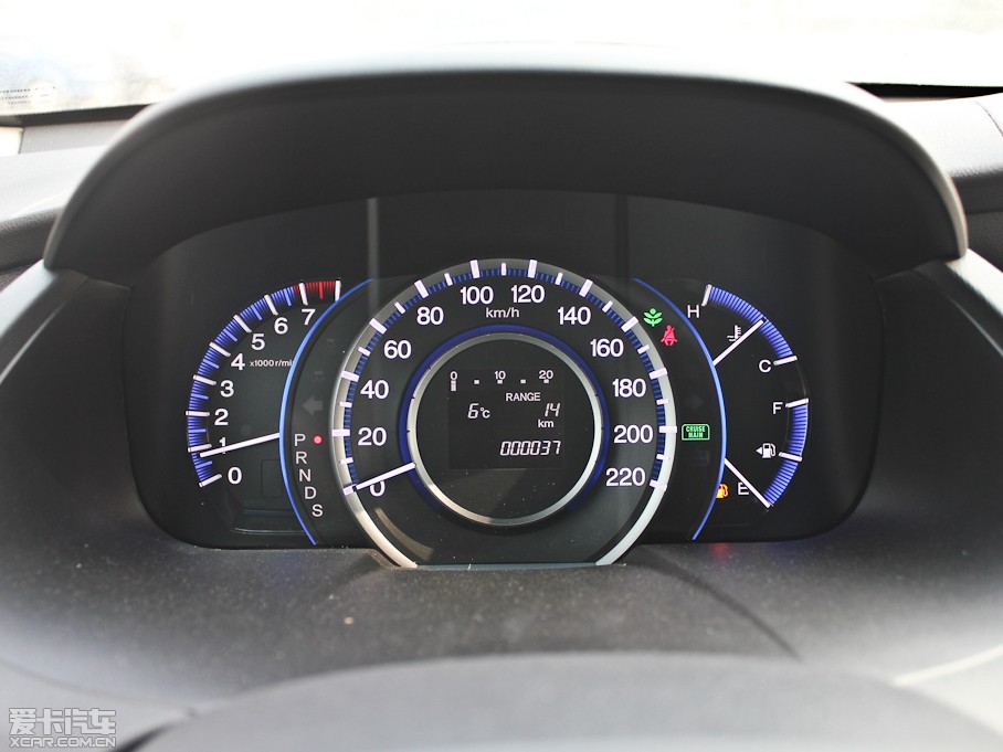 2013?yun)Wِ 2.4L Ԅ(dng)\(yn)(dng)