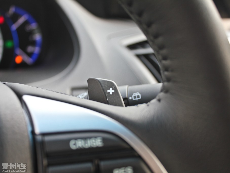 2013?yun)Wِ 2.4L Ԅ(dng)\(yn)(dng)