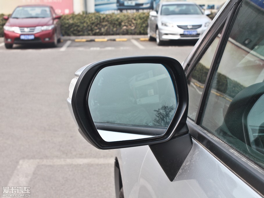 2013��W��ِ 2.4L ���b�I���