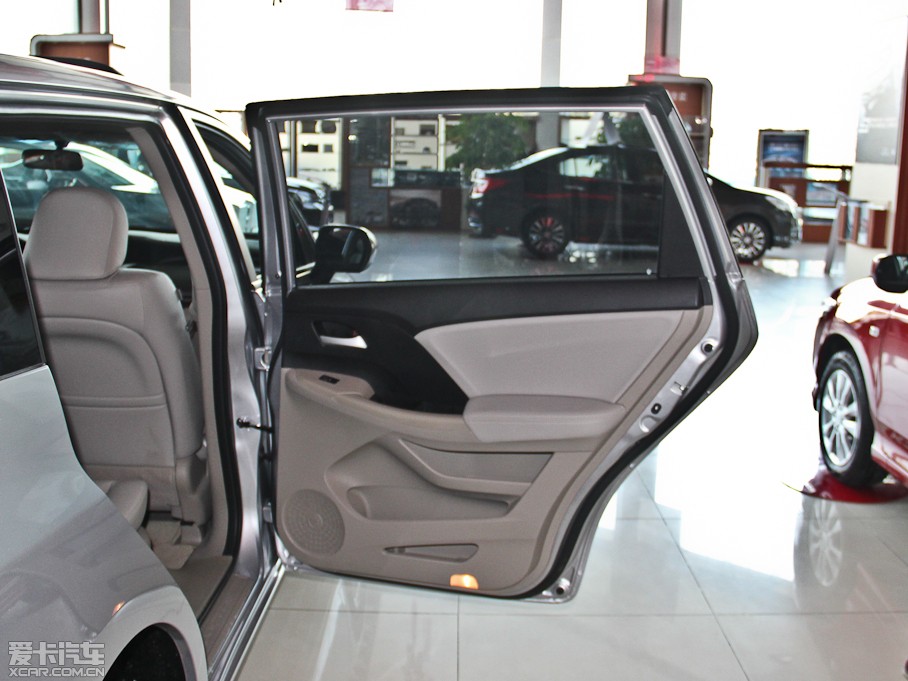 2013?yun)Wِ 2.4L Ԅ(dng)A